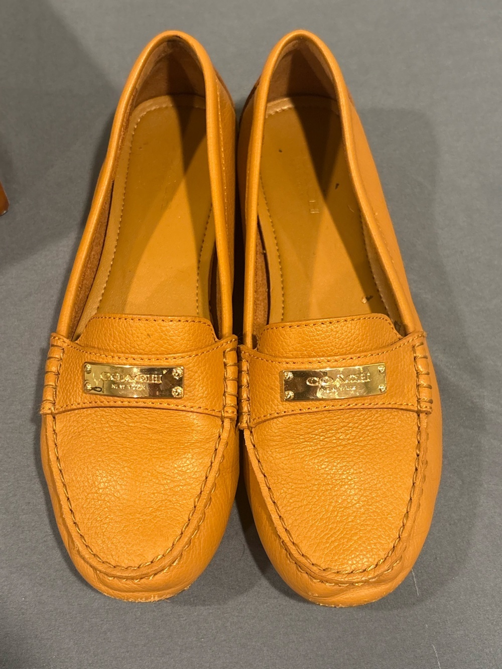 COACH Fredrica Tan Soft Pebbled Leather Driving Moc Flat Loafers